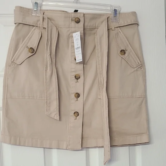 White House Black Market Tan Pencil Mini Skirt - Picture 1 of 3